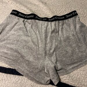 Juicy Couture gray shorts | size Large